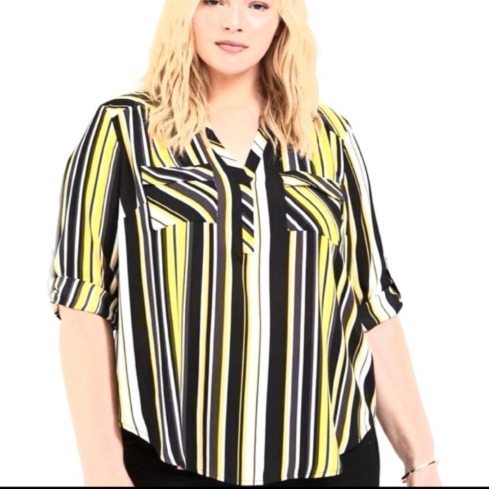 🦋TORRID HARPER Striped Top🦋